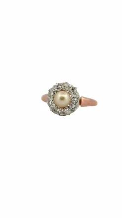 Bague ancienne en or rose 18 carats perle et diamants