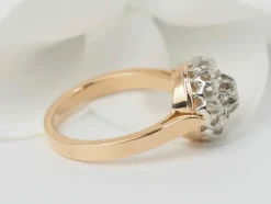 Bague ancienne en or rose, platine et diamants