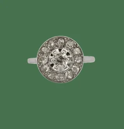 Bague ancienne en platine et diamants
