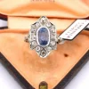 Bague ancienne en saphir et diamant