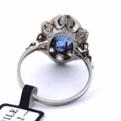 Bague ancienne en saphir et diamant