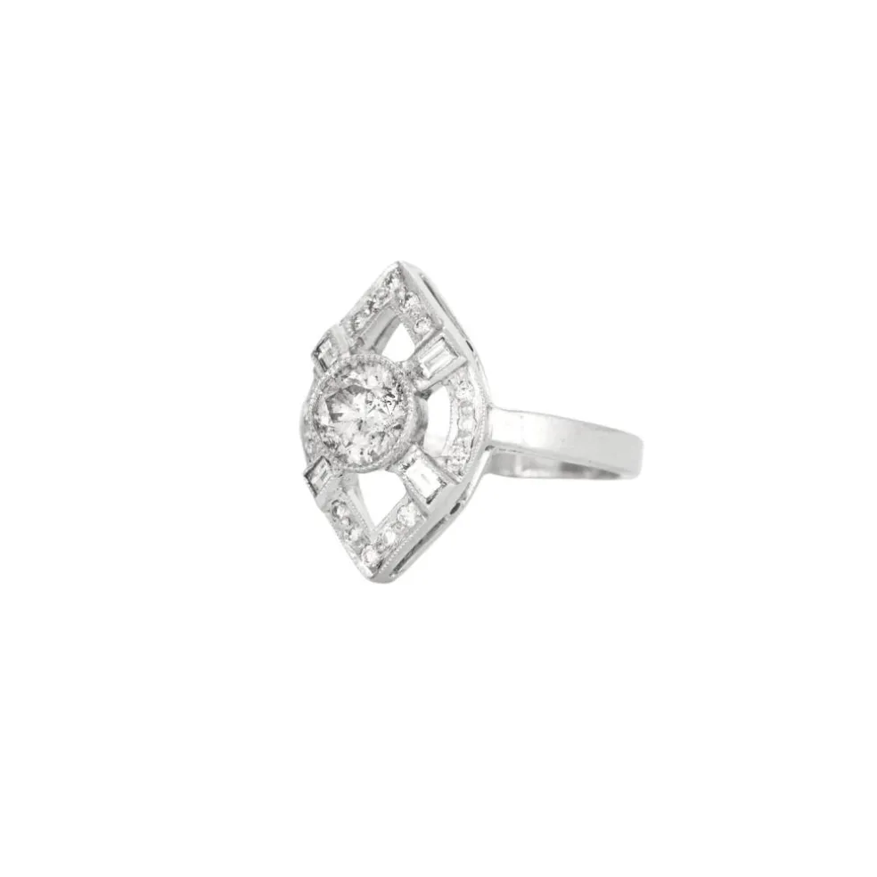 Bague ancienne losangique diamants