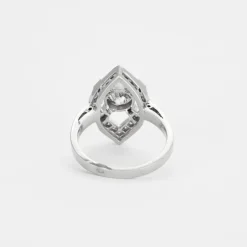 Bague ancienne losangique diamants