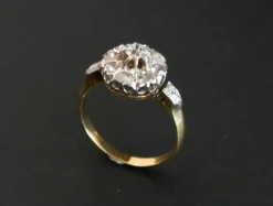 Bague Ancienne Marguerite Diamant taille ancienne et Diamants taille rose