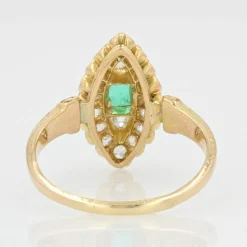 Bague ancienne marquise émeraude diamants