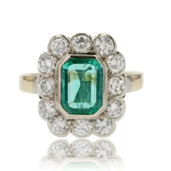 Bague ancienne émeraude et diamants rectangulaire