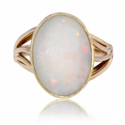 Bague ancienne opale et or
