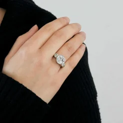 Bague ancienne or blanc et diamants
