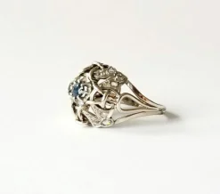 Bague ancienne or blanc saphir et diamants anciens