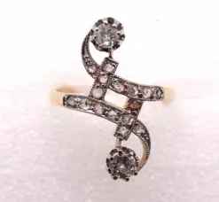 Bague ancienne Or jaune Diamants
