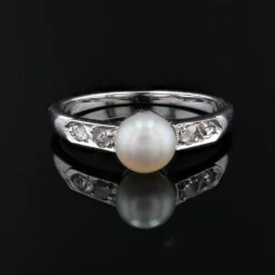 Bague ancienne perle diamants