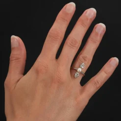 Bague ancienne perle fine et diamants poires