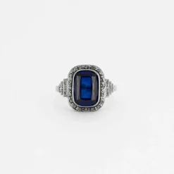 Bague ancienne platine saphir diamants