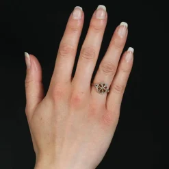 Bague ancienne rosace diamants taillés en rose