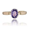 Bague ancienne saphir violet montée en solitaire