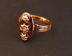 Bague Ancienne sertie de Diamants, Or Rose