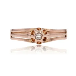 Bague ancienne solitaire diamant or rose