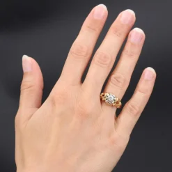 Bague ancienne solitaire diamant rétro