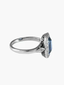 Bague Ancienne Spinelle synthétique