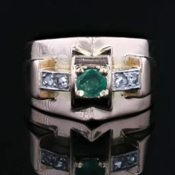 Bague ancienne tank émeraude diamants