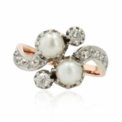 Bague ancienne toi et moi perles et diamants