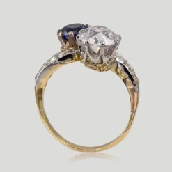 Bague ancienne toi et moi saphir et diamants