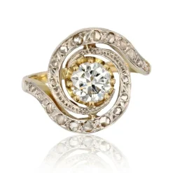 Bague ancienne tourbillon de diamants