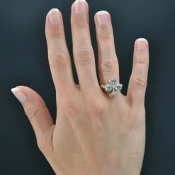 Bague ancienne trèfle de diamants