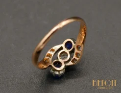 Bague Ancienne Trio Saphirs et Diamant