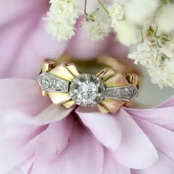 Bague ancienne vintage or rose et diamants