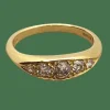 Bague anglaise en or jaune et diamants taille ancienne