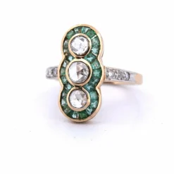 BAGUE ANTIQUE - OR JAUNE - DIAMANTS ET ÉMERAUDES
