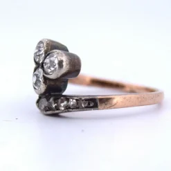 BAGUE ANTIQUE - OR JAUNE ET BLANC 18 KT