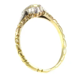 Bague antique Dutcha diamant taille rose
