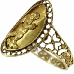 Bague antique en or