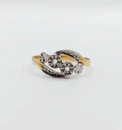Bague antique or jaune diamant taille roses et monture à enroulement (circa 1900)
