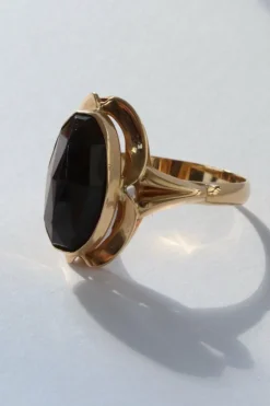 Bague antique Or jaune Grenat