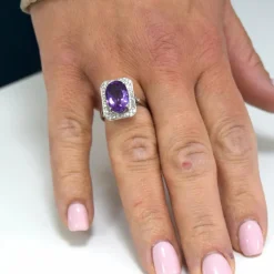 Bague Art Déco - or blanc, améthyste et diamants
