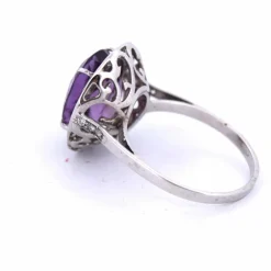 Bague Art Déco - Or blanc et améthyste naturelle