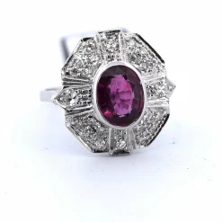 Bague Art Déco - Or blanc, rubis, diamants