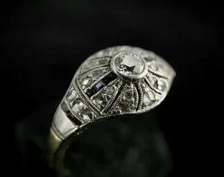Bague Art Déco deux ors diamants et saphirs