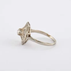 Bague Art Déco diamants