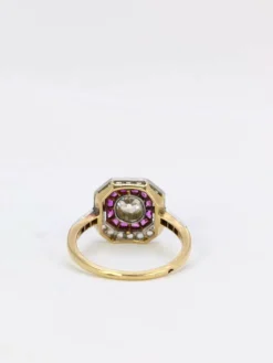 Bague Art Déco diamants rubis calibrés