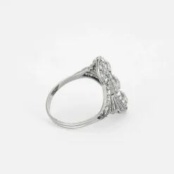 Bague Art Déco Diamants Saphirs Calibrés