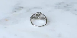 Bague Art Déco Dôme Ajouré Diamants