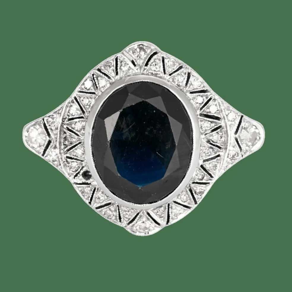 Bague Art déco en or gris, saphir synthétique et diamants