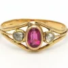 Bague Art Déco en or jaune sertie d'un cristal et de diamants