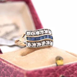 Bague Art Déco en saphir et diamant