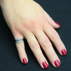 Bague Art Déco en saphir et diamant