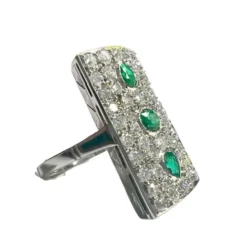 Bague Art Déco émeraudes diamants